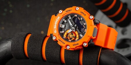 Casio G-Shock GA-2200 recenzia – Extravagantná minikorba