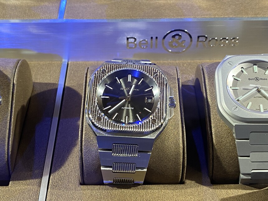 Bell & Ross mi přijde vcelku nezáživná, co se designových variací týče...