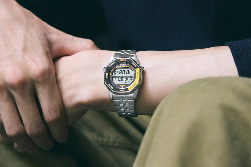 Seiko Rotocall se žlutou lunetou.