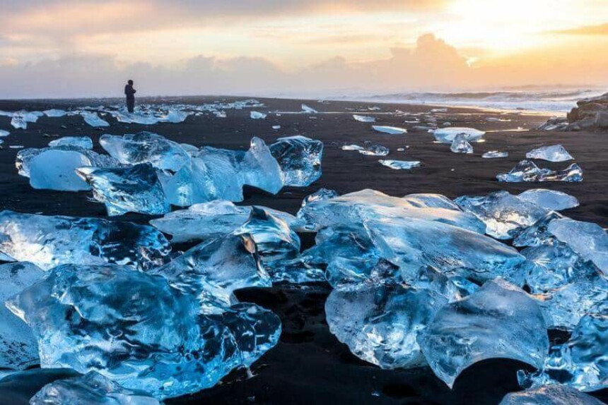 Diamond Beach. Zdroj: https://icelanddiscover.is/