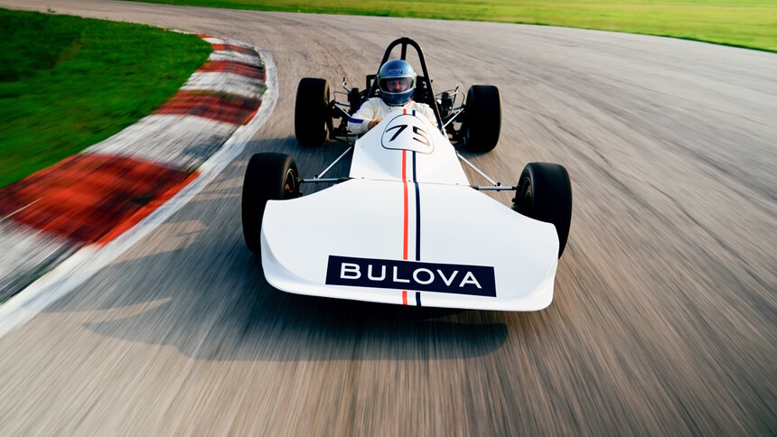 https://thegentlemanracer.com/