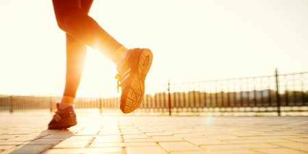 Ako začať behať a vydržať pri tom?