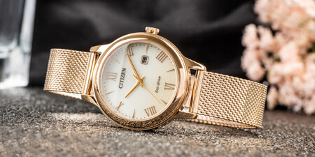 Malé dámske hodinky na drobné zápästia (približne 800 €) – Fotogaléria