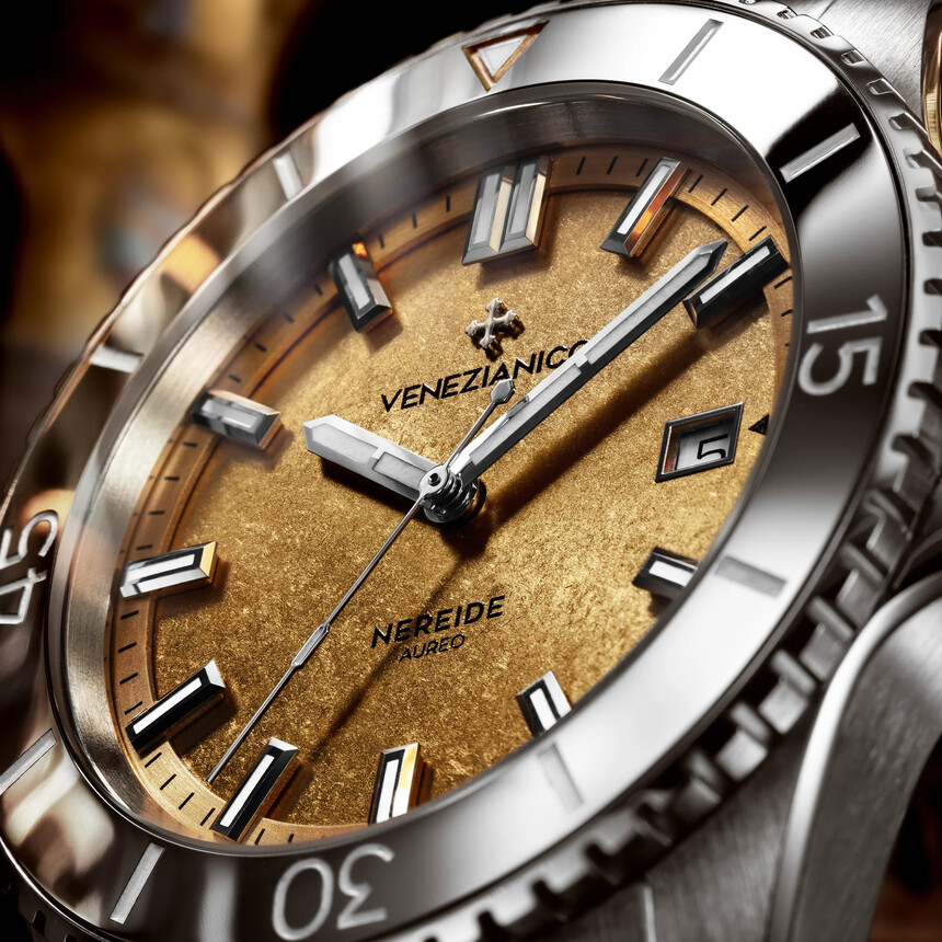 Nereide so zlatým číselníkom.