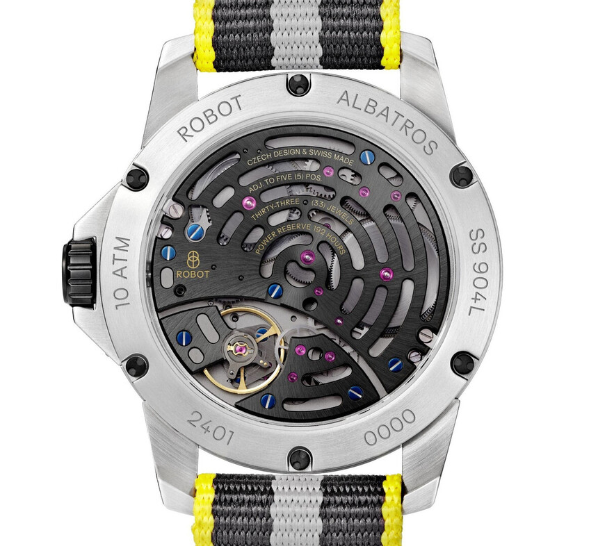 Špeciálne pre Robot upravený kaliber s 8‑dňovou rezervou chodu a odchýlkou do 4 s/deň.
