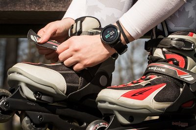 Garmin VívoActive 3 Optic Grey PVD, Black band