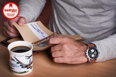 Hamilton Khaki X-Wind Auto Chrono H77616533 (Independence Day: Resurgence)