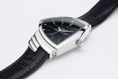 Hamilton Ventura Quartz H24411732 (Men in Black)