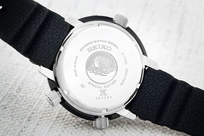 Seiko Prospex Sea Solar Diver's PADI SNJ027P1 "Arnie Pepsi"