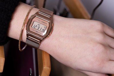 Casio Vintage A1000MPG-9EF