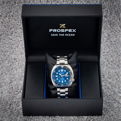 Seiko Prospex Sea Automatic Diver's SRPD21K1 Save the Ocean Great White Shark Special Edition "Turtle"