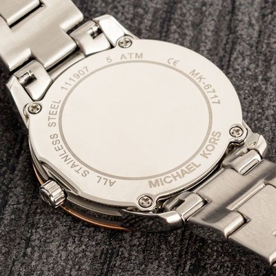 Michael Kors Petite Runway MK6717