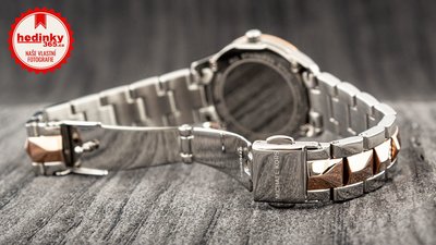 Michael Kors Petite Runway MK6717