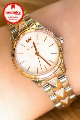 Michael Kors Petite Runway MK6717