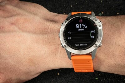 Garmin Fenix 6 PRO Sapphire, Titanium/Orange Band (MAP/Music)