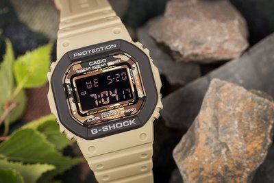 Casio G-Shock Original DW-5610SUS-5ER Utility Colors Series (+ náhradní řemínek)