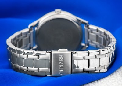 Citizen Elegant Eco-Drive EM0500-73L