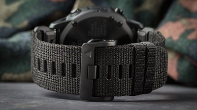 Garmin Tactix Delta PRO Solar Sapphire (+ náhradné remienok)