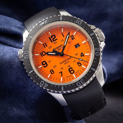 Traser P67 SuperSub Orange na pryžovém řemenu