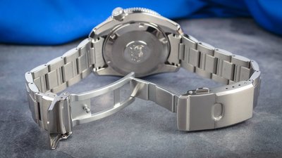 Seiko Prospex Sea Automatic Diver's SPB185J1 Diver's 1968 Reinterpretation