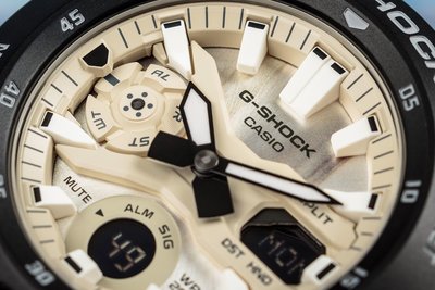 Casio G-Shock Original GA-2000WM-1AER Carbon Core Guard Utility Wavy Marble Series