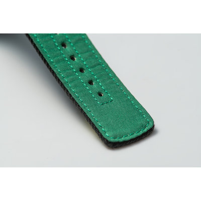 Casio G-Shock Original GM-110NE-1AER New Era 100th Anniversary Collaboration Model Limited Edition (+ náhradní řemínek)