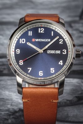 Wenger Attitude Quartz 01.1541.114.CB Limited Edition 300pcs