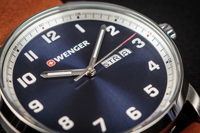 Wenger Attitude Quartz 01.1541.114.CB Limited Edition 300pcs