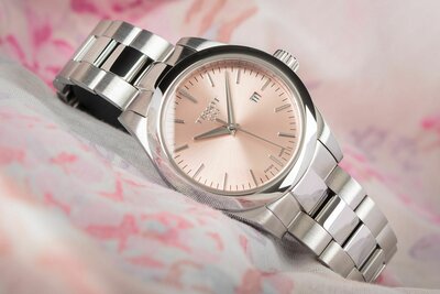 Tissot T-My Lady Quartz T132.010.11.331.00 (+ náhradní řemínek)