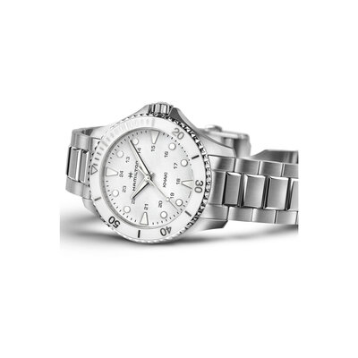 Hamilton Khaki Navy Scuba Quartz H82221110