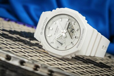 Casio G-Shock Original GMA-S2100-7AER Carbon Core Guard