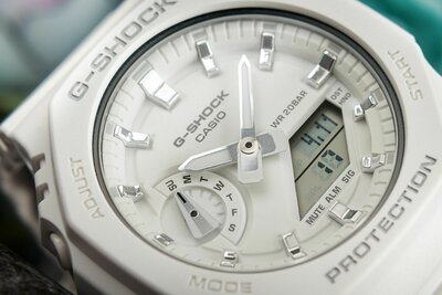 Casio G-Shock Original GMA-S2100-7AER Carbon Core Guard