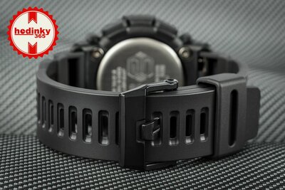 Casio G-Shock Original GA-2200BB-1AER Carbon Core Guard