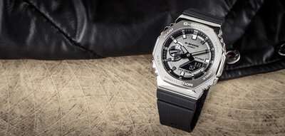 Casio G-Shock Original GM-2100-1AER Metal Covered