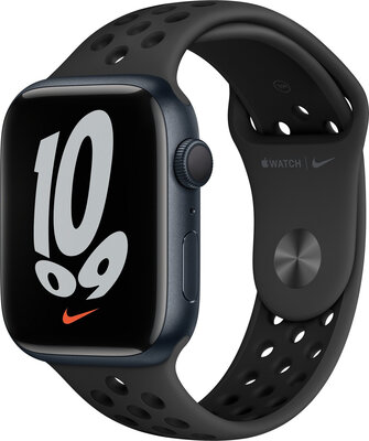 Apple Watch Nike Series 7 GPS, 45mm, puzdro z temného atramentového hliníka s čiernym športovým remienkom Nike
