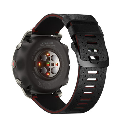 Polar Grit X Pro Titan sporttester, vel. M/L (II. Akosť)