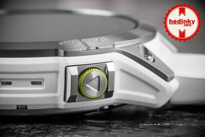 Garmin Epix 2 Sapphire, Titan / White Silicone Band