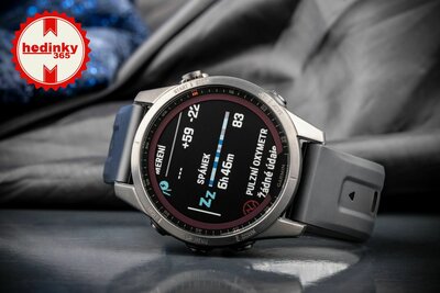 Garmin Fenix 7S Sapphire Solar Grey DLC Titanium / Black Band