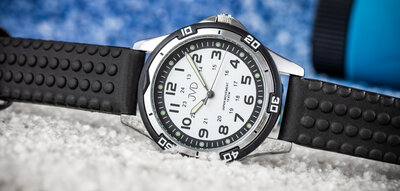 Náramkové hodinky JVD J7186.1