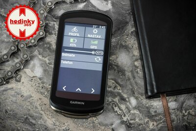 Cyklopočítač Garmin Edge 1040 Pro Solar