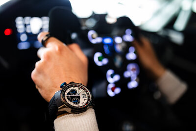 Edox Chronorally Chronograph 38001-tinnbu-bn BMW Limited Edition 2000pcs (+ náhradný remienok)
