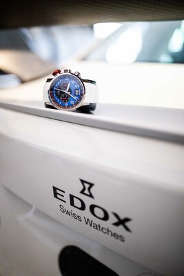 Edox Chronorally Quartz Chronograph 38001 TINR BUDN BMW Limited Edition 2000pcs (+ náhradný remienok)