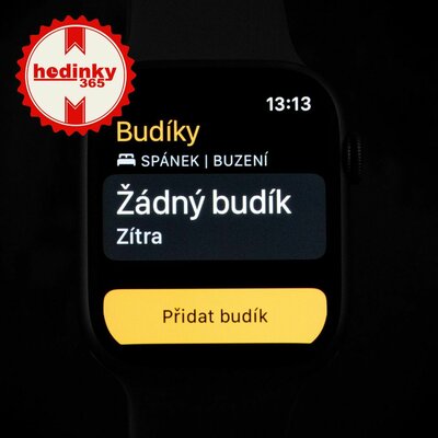 Apple Watch Series 8 GPS 45mm Silver Aluminium Case / White Sport Band - Regular