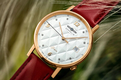 Zeppelin Lady Grace Quartz 7443-1_nSet (+ náhradný remienok)