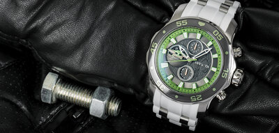 Invicta Star Wars The Child Quartz 48mm 40098