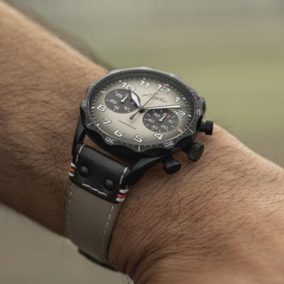 Junghans Meister Pilot 27/3398.00