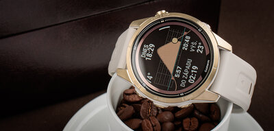 (SK) Garmin Fenix 7S Pro Sapphire Solar Soft Gold / Light Sand Silicone Band