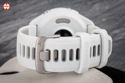 Garmin Forerunner 965 Whitestone / Powder Gray