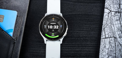 Garmin Venu 3 Silver / Whitestone, Silicone Band