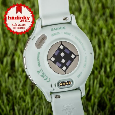 Garmin Venu 3S Silver / Sage Gray, Silicone Band